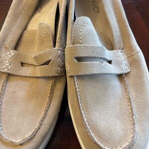 Vionic Tan Suede Sneakers